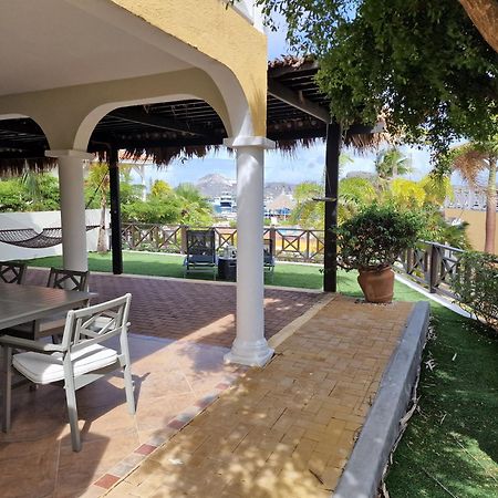Luxury Appt For 6: Mesmerizing Spanish Water View Jan Thiel Eksteriør billede