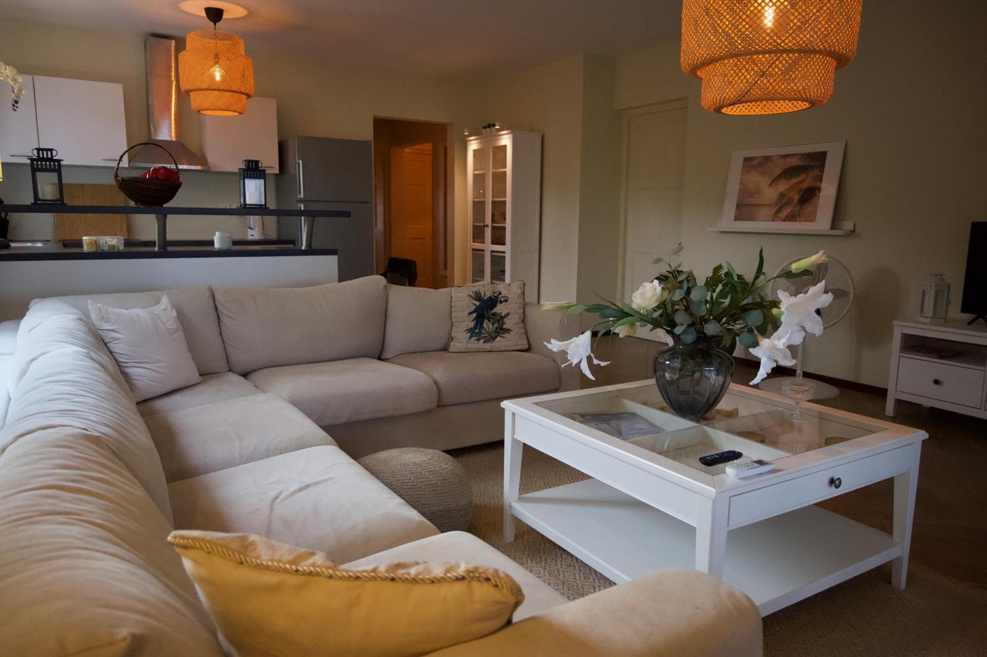 Luxury Appt For 6: Mesmerizing Spanish Water View Jan Thiel Eksteriør billede